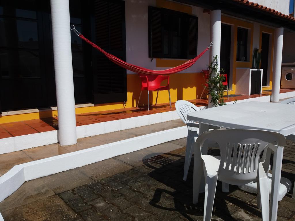 Alojamentos Vitinho 2 - Vila Nova Milfontes Vila Nova de Milfontes Ngoại thất bức ảnh