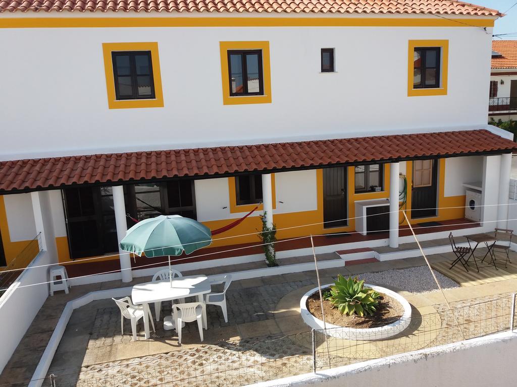 Alojamentos Vitinho 2 - Vila Nova Milfontes Vila Nova de Milfontes Ngoại thất bức ảnh