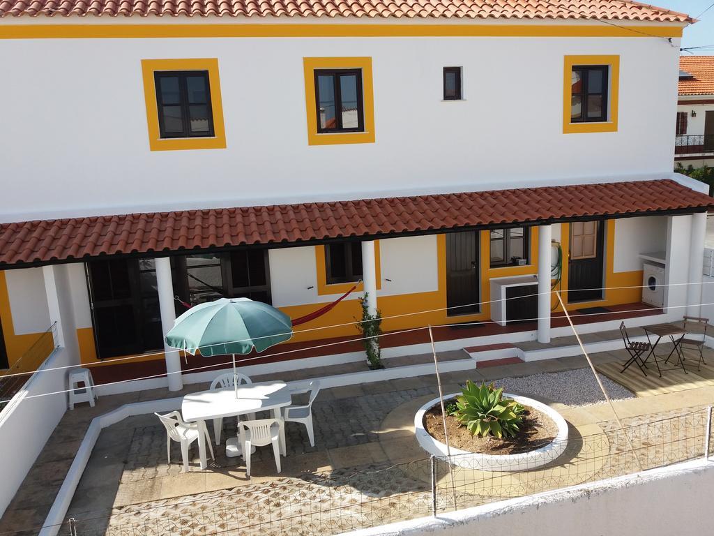 Alojamentos Vitinho 2 - Vila Nova Milfontes Villa Vila Nova de Milfontes Ngoại thất bức ảnh